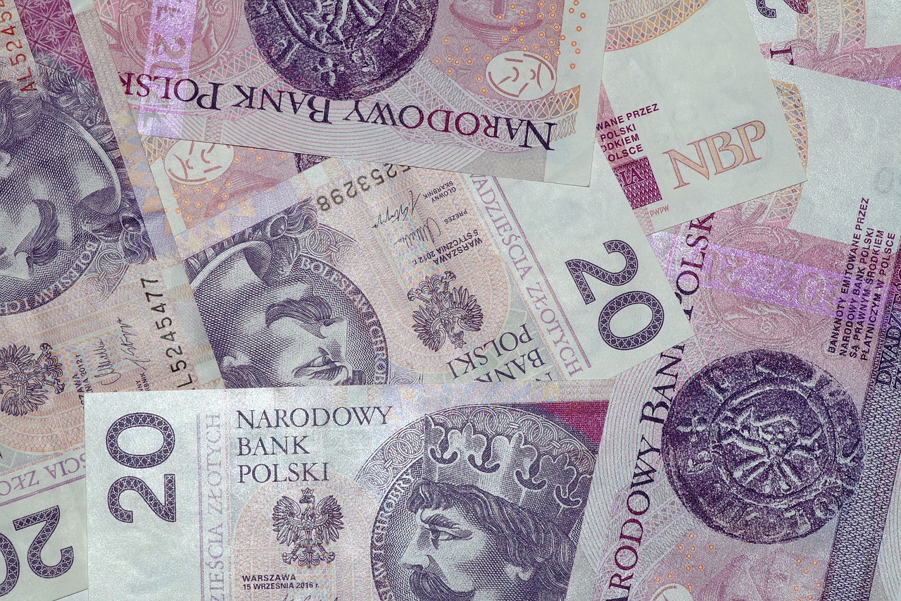Poszukaj najtańszej pożyczki w Warszawie na get-money.pl!